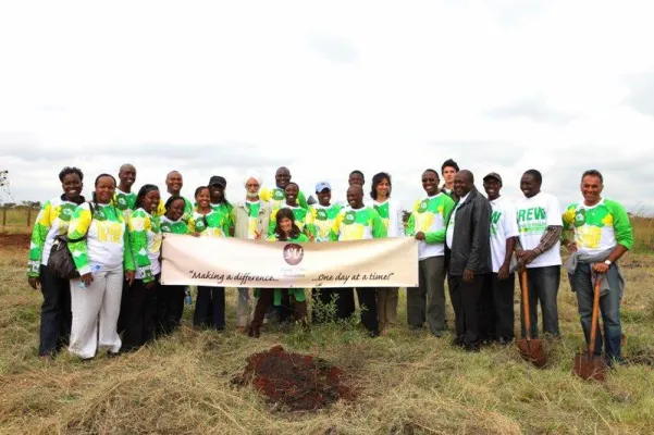 Gastlichkeit und Verantwortungsbewusstsein unter einem Dach bei den Sarova Hotels in Kenia Bild: Gastlichkeit und Verantwortungsbewusstsein unter einem Dach bei den Sarova Hotels in Kenia