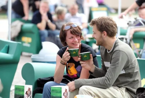 Gute Gespräche auf Deutschland-Tour in Dresden Bild: Gute Gespräche auf Deutschland-Tour in Dresden