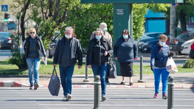 Bild: Wie wirkt sich das Maske tragen auf die Mundgesundheit aus?