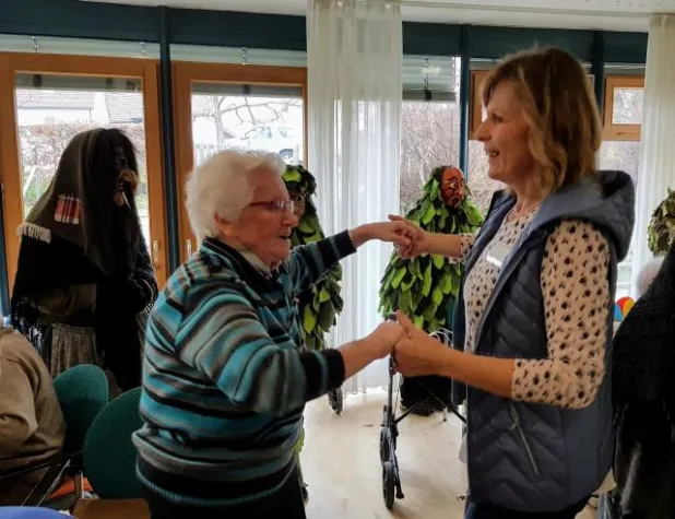 Bild: Fasnets-Rückblick: Närrisches Treiben im Seniorenzentrum Gemeindepflegehaus Härten