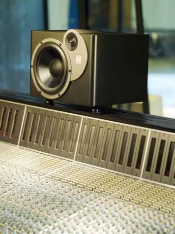 Bild: bizkom wird PR-Agentur des britischen Lautsprecherherstellers Acoustic Energy