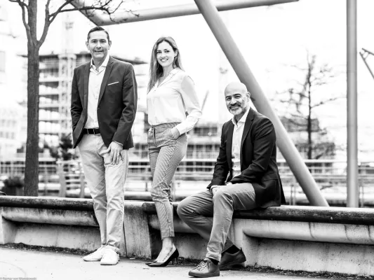 RIGHTHOUSE wächst: Alessia Walch und Jörn Sorge gehen an Bord Bild: RIGHTHOUSE wächst: Alessia Walch und Jörn Sorge gehen an Bord