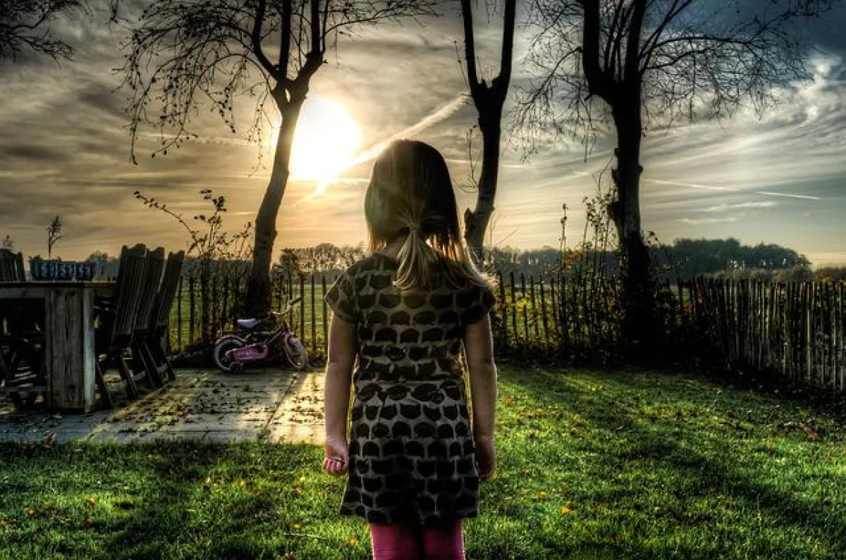 Mädchen im Garten / (c) Pixabay.com
