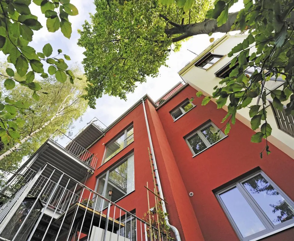 Eine solide Finanzplanung lässt den Traum von den eigenen vier Wänden wahr werden. Foto: Caparol