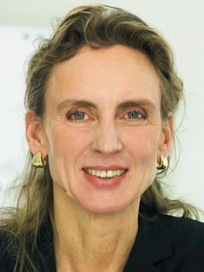 Dr. Christine Lötters