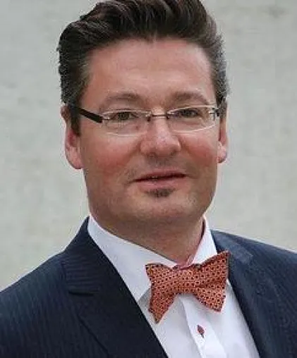 Köln: AfD-Vertreter Ilg bekräftigt Nein zum Godorfer Hafen und fordert private Rheinbrücke. Bild: Köln: AfD-Vertreter Ilg bekräftigt Nein zum Godorfer Hafen und fordert private Rheinbrücke.