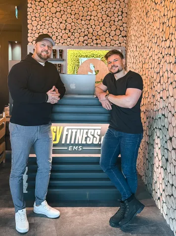 EASYFITNESS EMS Kirchrode bricht mit spektakulärer Eröffnung Europarekord Bild: EASYFITNESS EMS Kirchrode bricht mit spektakulärer Eröffnung Europarekord