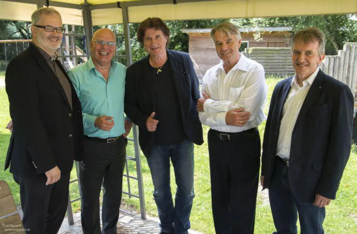 Stephen Nugnis (Heide Park), Jürgen R. Grobbin (ICH); OLAF der Flipper; Dr. e.h. Dieter Kindermann