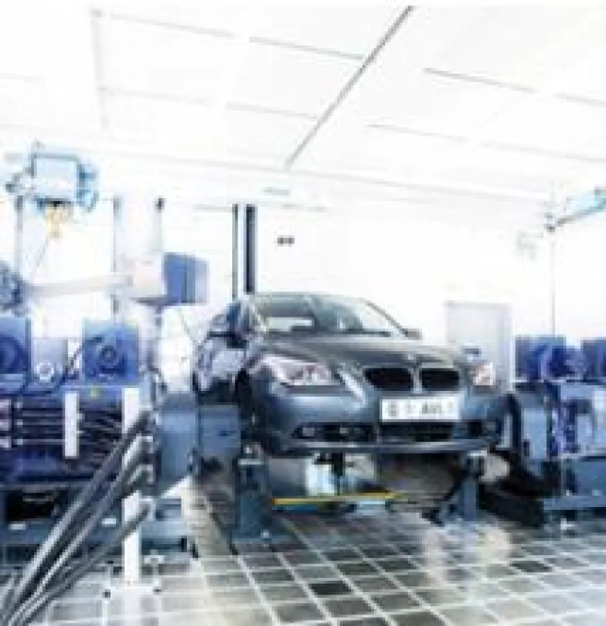 Püfstand für Automotive