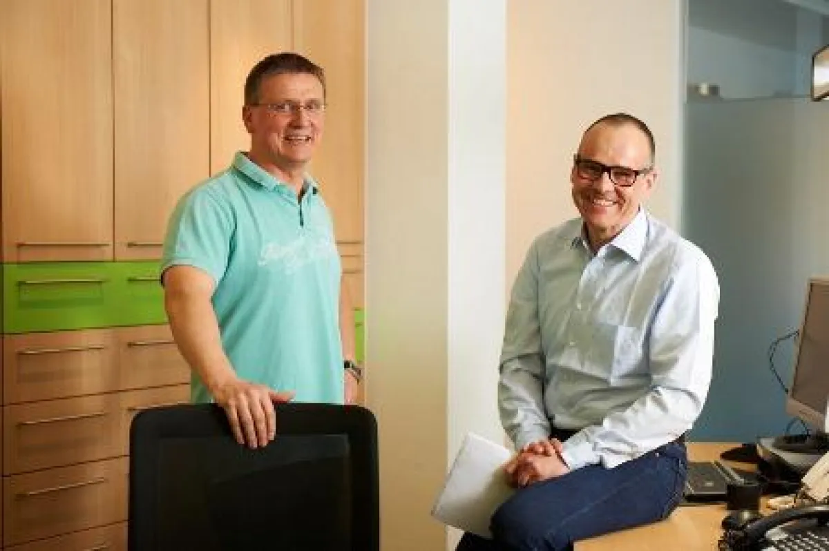 Dr. med. Martin Müller und Dr. med. Jürgen Schloën (rechts)