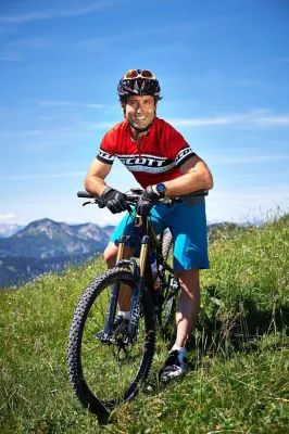 Bild: Peter Schlickenrieder: Neuer Markenbotschafter für TQ-Systems