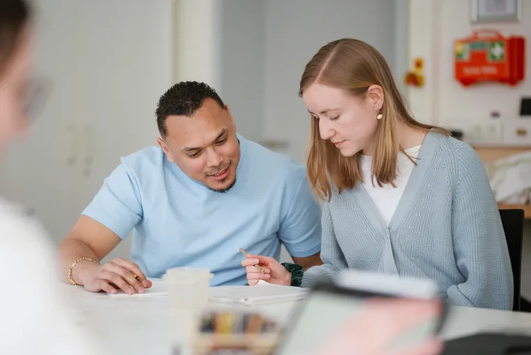 Deutsch-Französische Studiengänge als Karriere-Sprungbrett: die Rückmeldung der Absolvent*innen Bild: Deutsch-Französische Studiengänge als Karriere-Sprungbrett: die Rückmeldung der Absolvent*innen