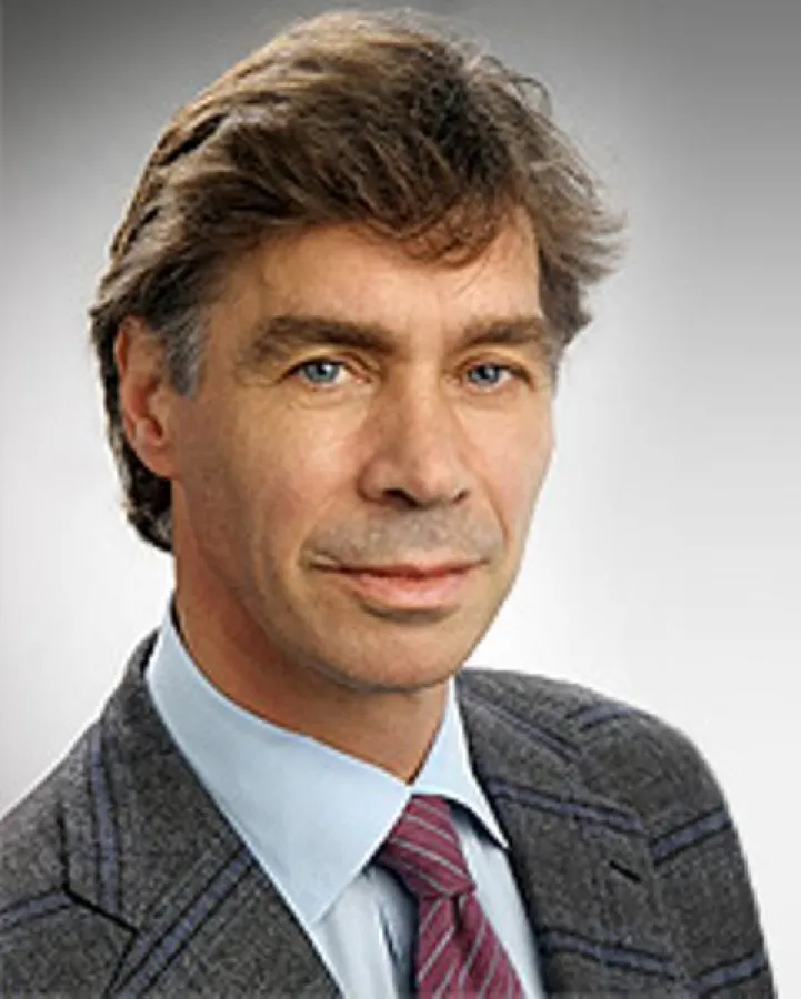 Tobias Busch - PERSONALGLOBAL