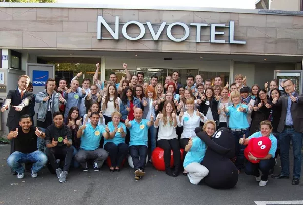 Bild: Welcome Days bei Novotel und Mercure: Fränkische Accor-Hotels begrüßen 40 neue Azubis