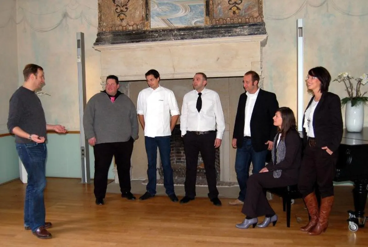 (v. l. n. r.) Gerrit Musekamp, Olaf Herrigt, David Reineke, Gürsel Emanet, Adam Kostuch, Ellen Rolink und Rike Schilling
