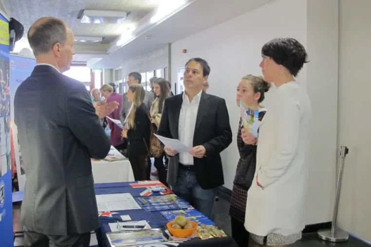 Bild: Fernweh-Informationen für junge Weltentdecker - Youth Education & Travel Fair zurück in Graz