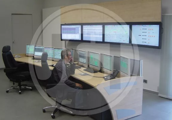 Bild: JST bietet umfassendes Service-Angebot für Leitstand, Kontrollraum und Videowand
