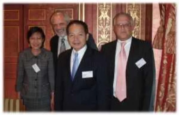 Bild: Thailand - Außenminister S.E. Noppadom Pattama trifft Spitzenvertreter der deutschen Wirtschaft in Berlin