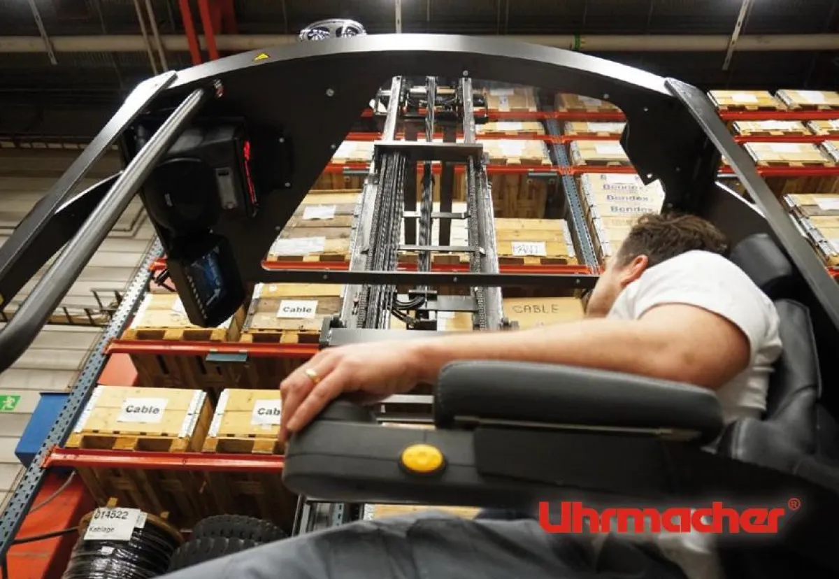 Das Panoramadach ist extrem stabil und bietet einen glasklaren Durchblick.