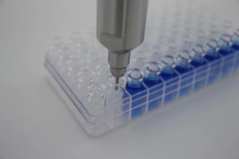 Bild: ViscoTec Pharma Dispenser zur Abfüllung von medizinischem Gel für die Behandlung von Hautkrebs