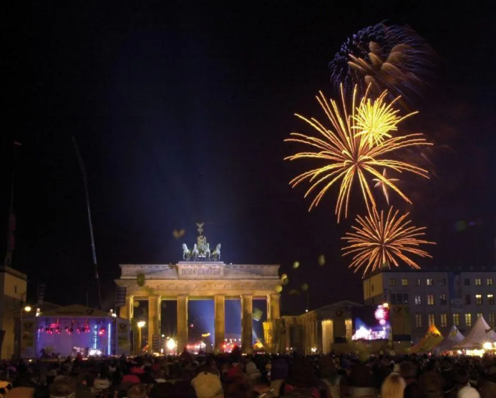 BU: Silvester in Berlin, Foto: Wikinger Reisen. Abdruck honorarfrei, bitte nur mit Quellenangabe. Foto senden wir gern in hoher Au