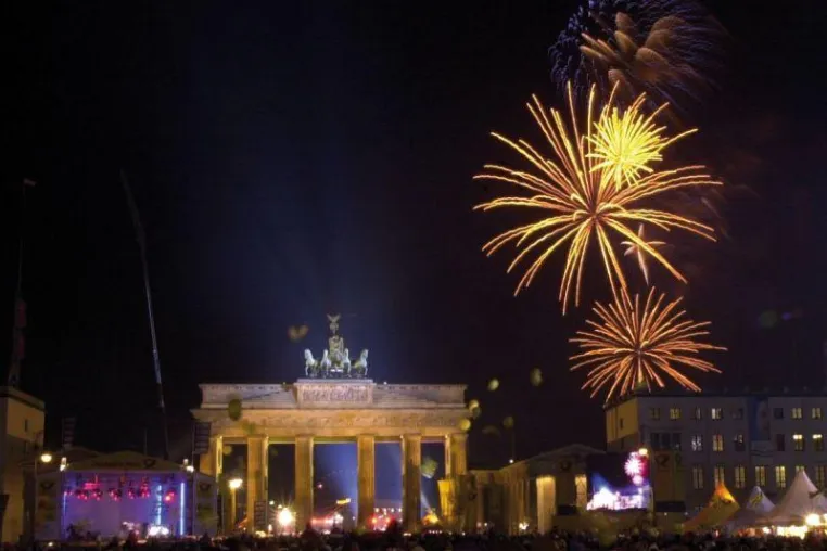 Silvester - gemeinsam auf Entdeckungstour Bild: Silvester - gemeinsam auf Entdeckungstour