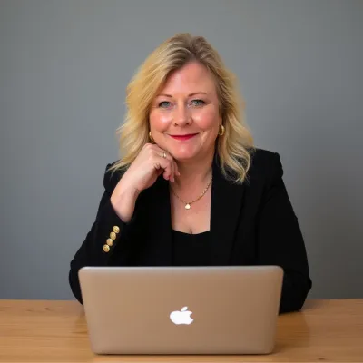 Autorencoach Mirjam Saeger digitalisiert ihre Erfahrung aus über 100 Buchprojekten Bild: Autorencoach Mirjam Saeger digitalisiert ihre Erfahrung aus über 100 Buchprojekten