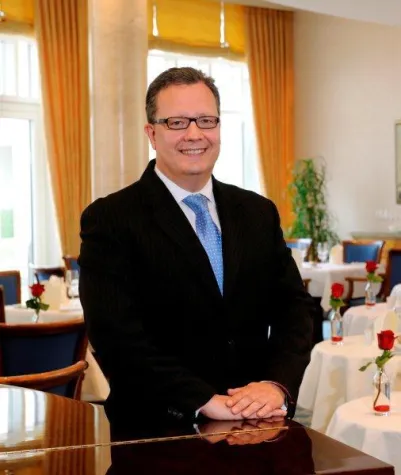 Bild: Neue Führung im VILA VITA Rosenpark