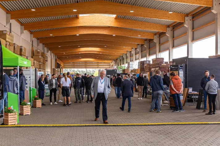 Branchentreff HOLZ 2025 – Ein Tag voller Begegnungen, Innovationen & Genuss Bild: Branchentreff HOLZ 2025 – Ein Tag voller Begegnungen, Innovationen & Genuss