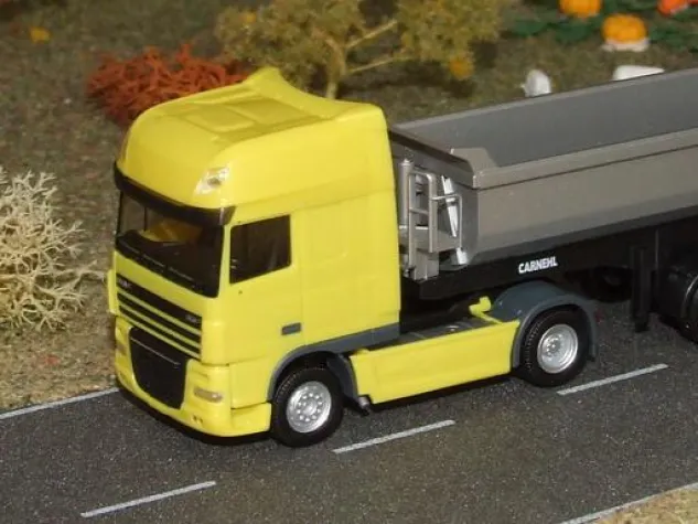 Bild: Die Mai News des Modellbaustudio Wilke