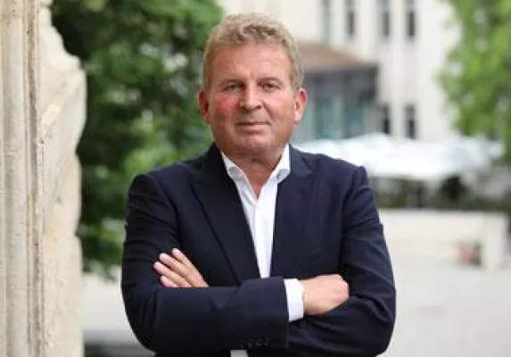 Bild: GmbH Insolvenz beantragen oder löschen