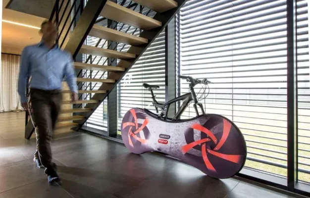 Bild: Velosock - Weltweit erster patentierter Fahrraddesignüberzug für Innenräume bei Kickstarter