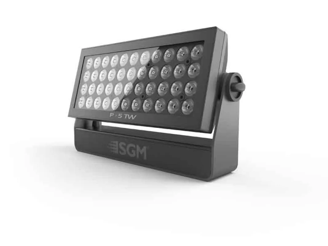LED-Washlight P-5 TW von SGM (Foto: SGM, frei zur Veröffentlichung bei Namensnennung)