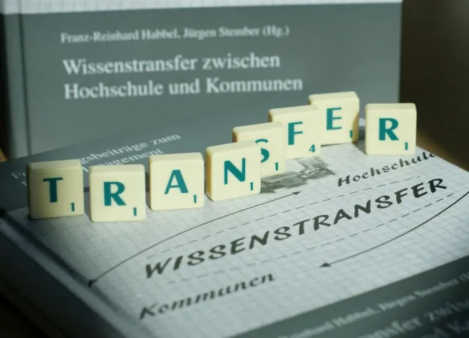 Bild: Wissenstransfer zwischen Hochschule und Kommunen