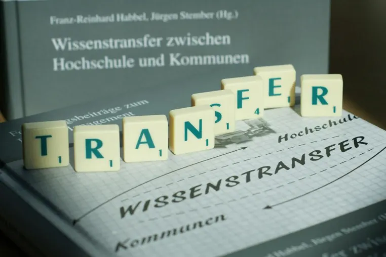 Bild: Wissenstransfer zwischen Hochschule und Kommunen