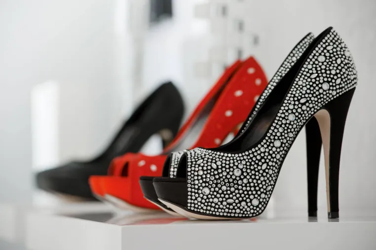 Damen Schuhe Übergrösse ab sofort bei schuhplus shoppen Bild: Damen Schuhe Übergrösse ab sofort bei schuhplus shoppen