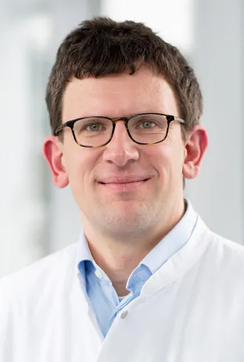 Bild: Besondere Würdigungen für Mediziner der Asklepios Lungenklinik München-Gauting