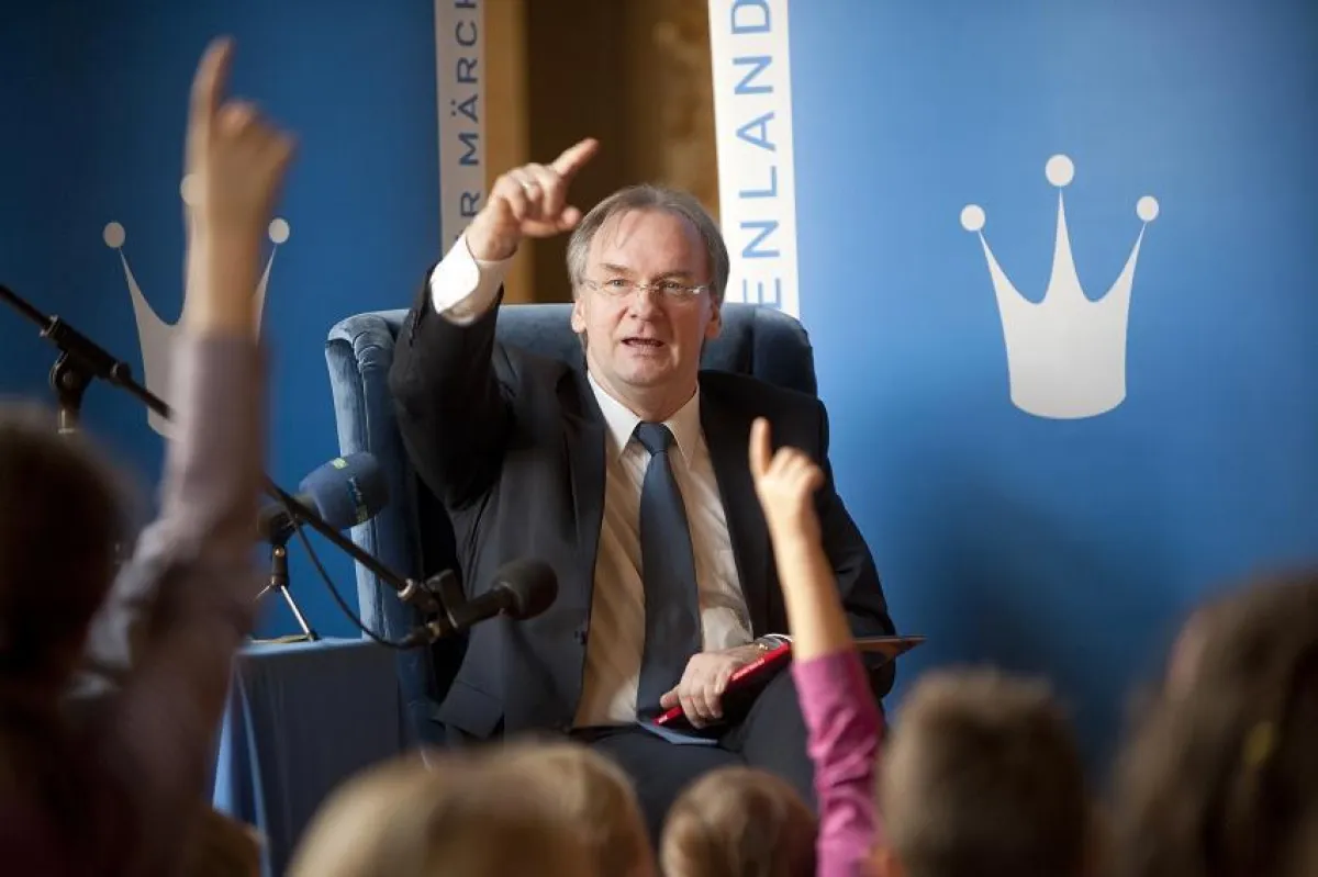 Lesung mit Ministerpräsident Dr. Reiner Haseloff (2011)