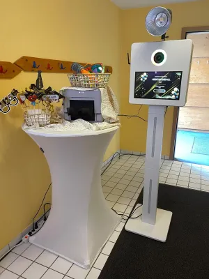 Bild: GAUDIKASTL Fotobox: Ampfings neuer Star für unvergessliche Erlebnisse und qualitativ hochwertige Fotos