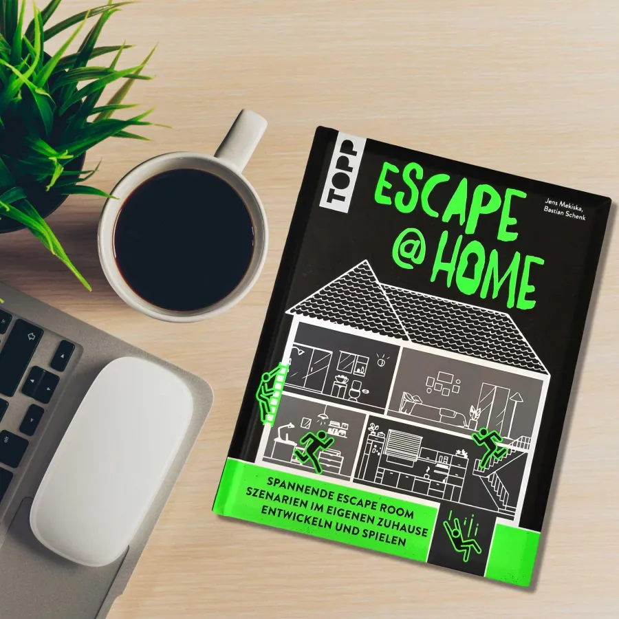 Escape@Home Cover von Jens Mekiska und Bastian Schenk
