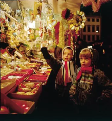 Bild: Weihnachtsmärkte entlang der Romantischen Straße: Original und originell