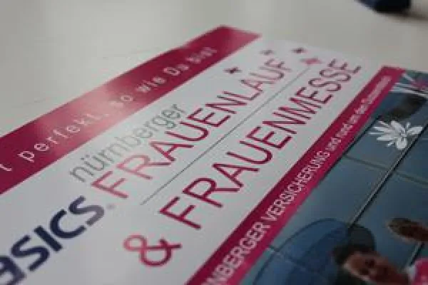 Bild: Pflasterkoffer ist offizieller Partner des Nürnberger Frauenlaufs