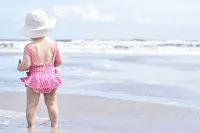 Urlaub mit Baby - das sollten Sie bei der Planung bedenken Bild: Urlaub mit Baby - das sollten Sie bei der Planung bedenken