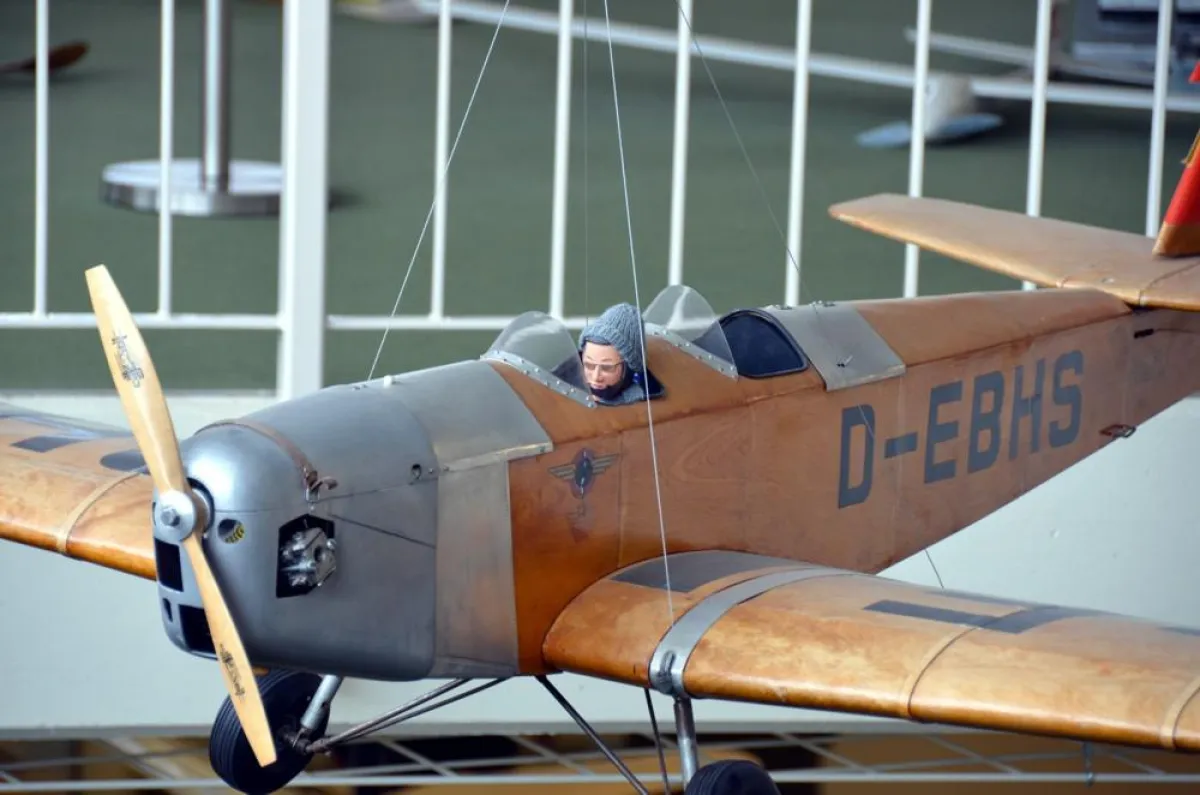Einzigartige Sammlung an Modellflugzeugen. Foto Tonya Schulz
