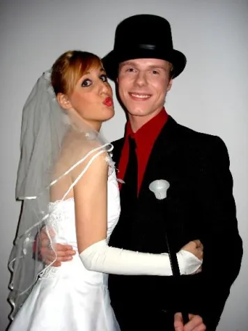 Bild: Dennis Bogner und die Braut ohne Namen