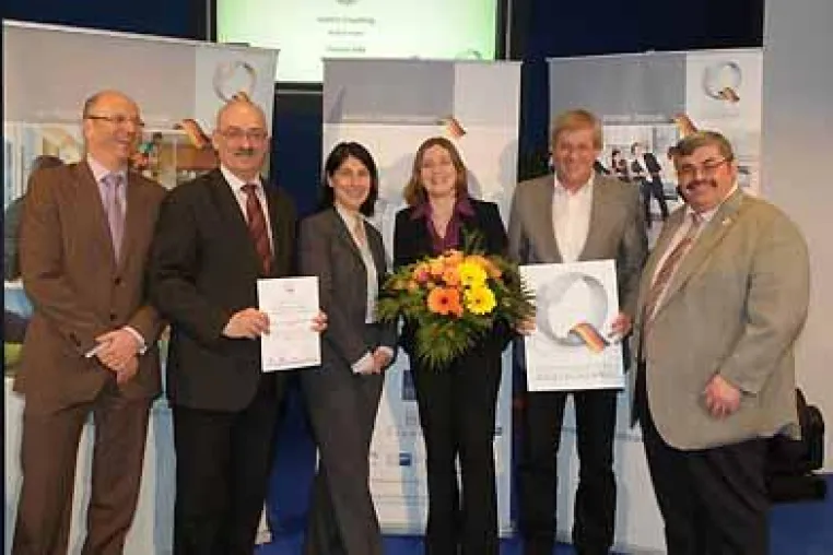 Tourismusverband im Landkreis Kelheim e.V. ist ServiceQ-zertifizierter Betrieb Bild: Tourismusverband im Landkreis Kelheim e.V. ist ServiceQ-zertifizierter Betrieb