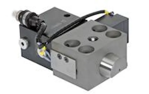 Bild: ROEMHELD: Neues Keilspannelement mit zusätzlicher Verriegelung für ein Höchstmaß an Sicherheit