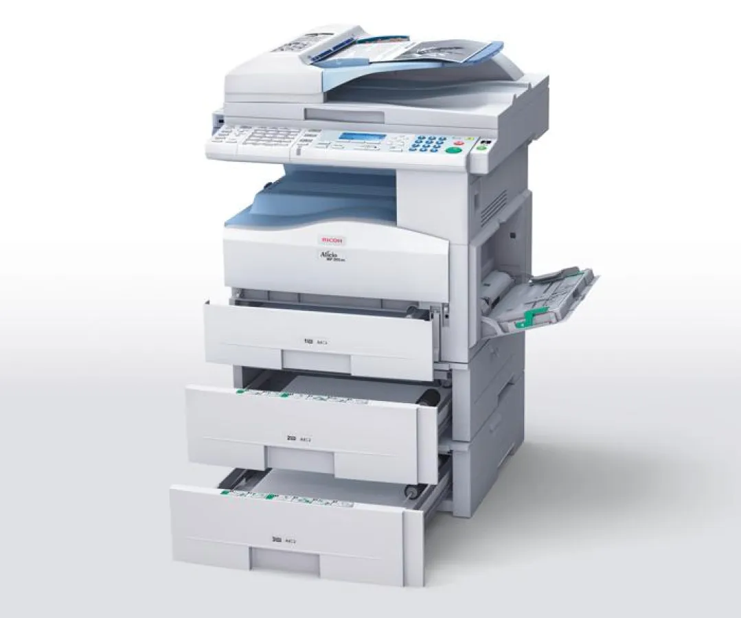 Ergänzen das Ricoh-Portfolio: die kompakten Aficio MP 201F und Aficio MP 201SPF