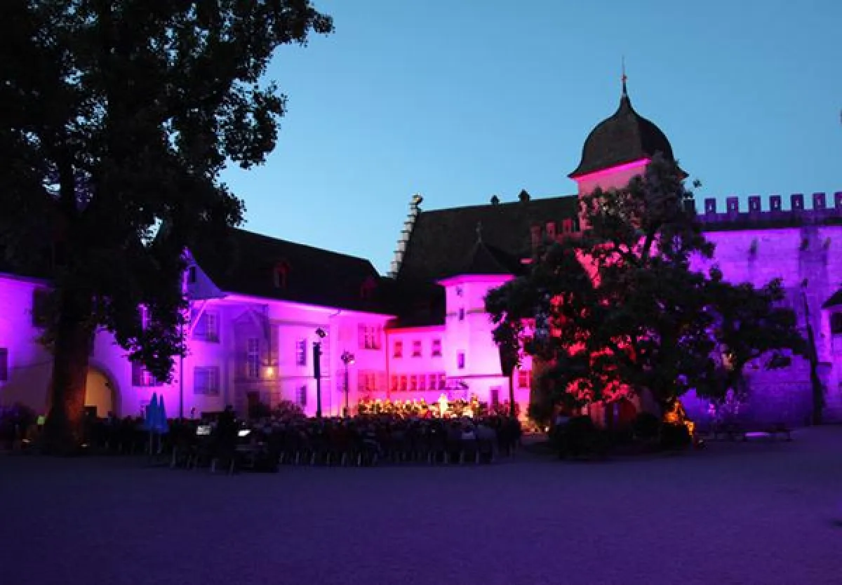 Lenzburgiade Schlosshof_by Privat