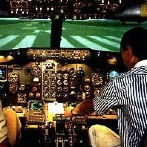 Virtuell abheben mit Specialflights24 und Lufthansa Flight Training Bild: Virtuell abheben mit Specialflights24 und Lufthansa Flight Training